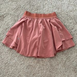 Size 4 skirt Lululemon!